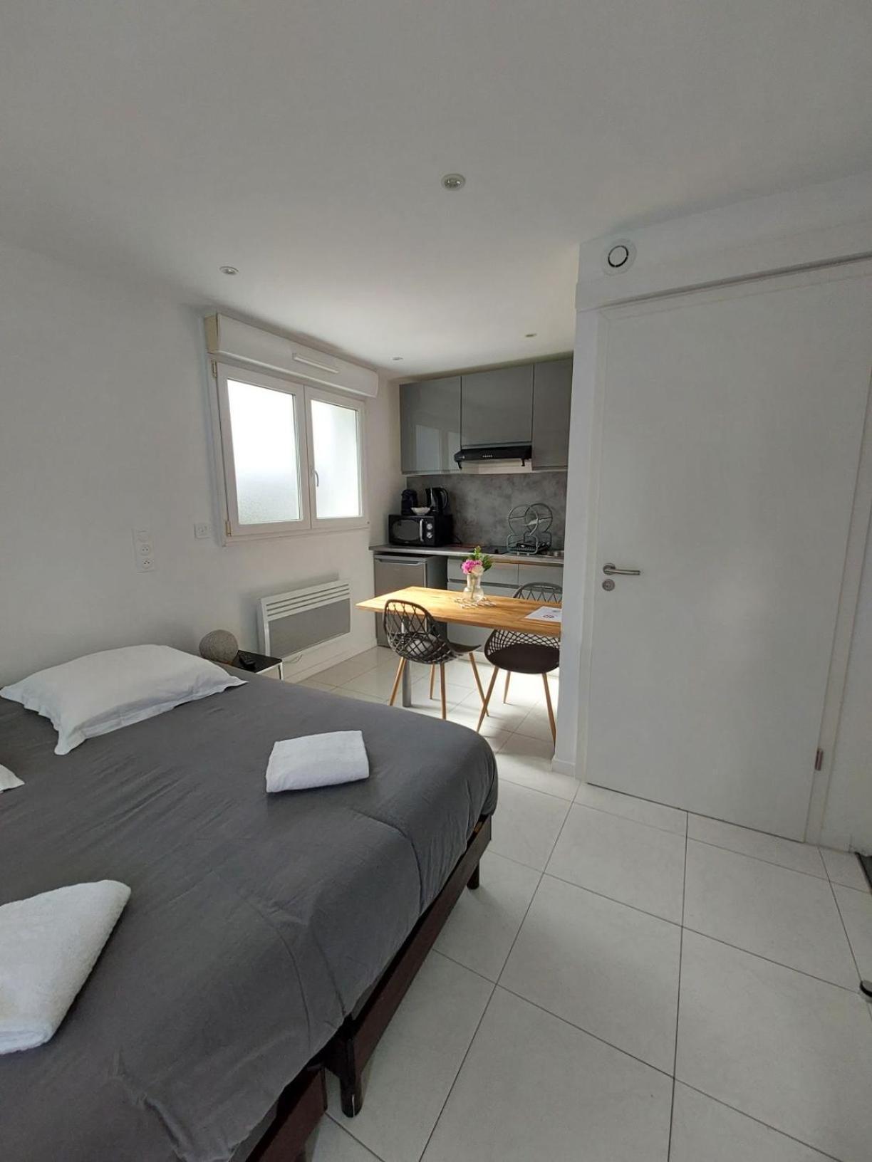 Les Appartements Sur Pompidou - 7 Appartements Neufs Societe Selogerametz Com Exterior foto